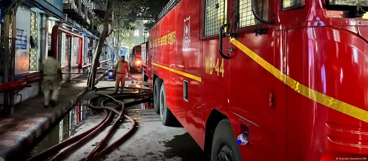 India, New Delhi, bayi, Kolej Perubatan Jhansi